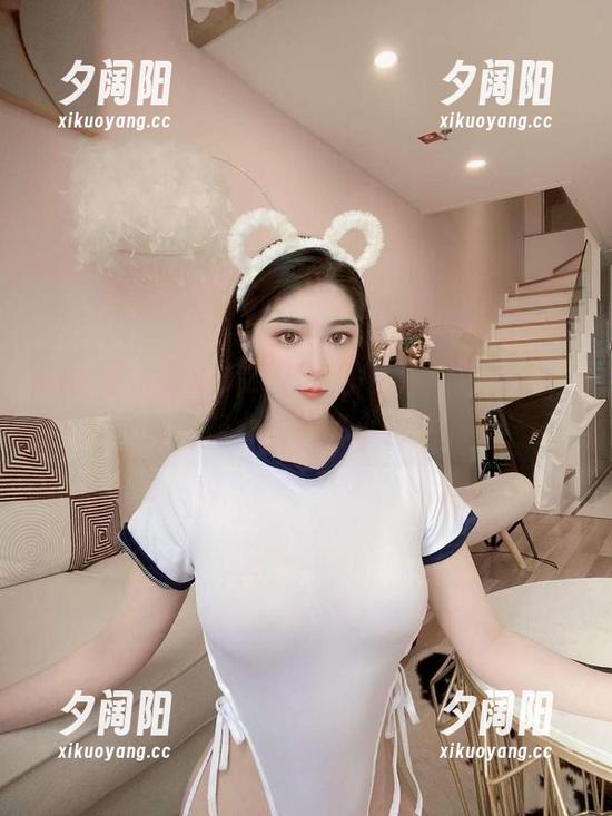 120斤的小王同学 微密圈 - 分享120斤的小王同学的美图,净化修女的隐秘小角落。