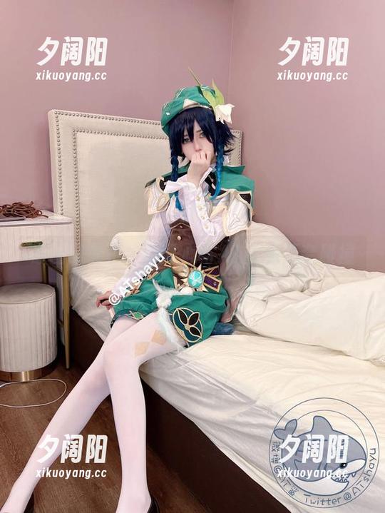 原图时光机：小背心与AT鲨的无奈碰撞