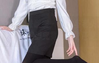 BoBoSocks袜啵啵 – 奶油与老头乐的在线瑜伽合集，挠脚究竟是秘诀还是意外？