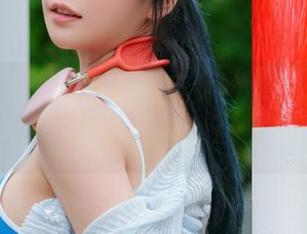 Dami(퀸다미)化身雪夜女神，一起cos圣诞奇遇图集！