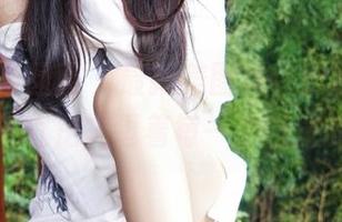 Feilin嗲囡囡 – 最新美图集，田冰冰的连衣裙，简直是挑逗着每一个视觉的细节。