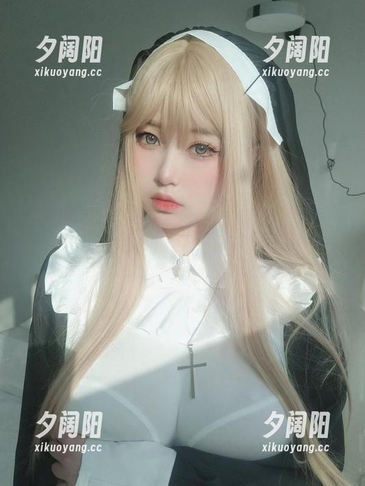 K酱的双马尾作品，看着看着，我都想试试去绑个发型反向cos啦。