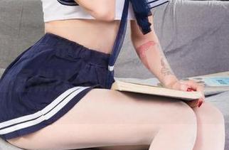 Ligui丽柜 – 吊带的兔子，高清直击心底，这画面居然让我想起了小时候的玩具兔。