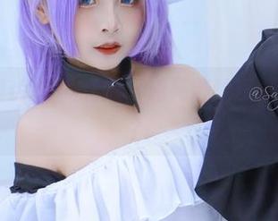 Sayo Momo的私拍,油亮得让你想直接涂抹?