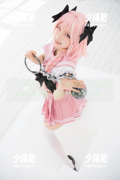 “Tomiko(とみこ)”的穿搭：从私服自撮到写真资源，街边的眼光可不错！
