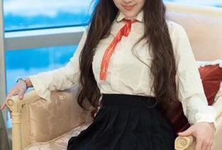 TuiGirl – 赵惟依棉袜探险记：抓住每一个袜子的细节，套图下载保护作业！
