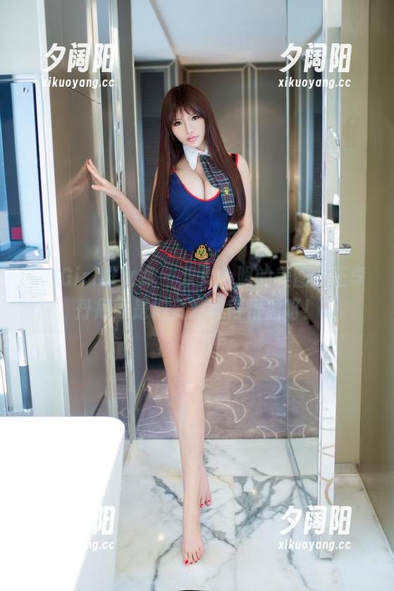 TuiGirl推女郎 - 双人合照的美图，王李丹尼可是把资源玩得很溜呀！