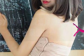 UGirls尤果网 – 颜爱泽的小心机：今天的镂空合集值得一看吗？
