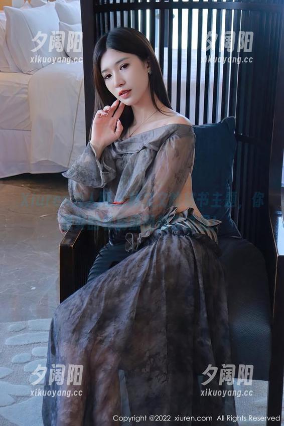 Xiuren秀人网 - 林文文的秘书主题，你想要的私房原图都在这里！