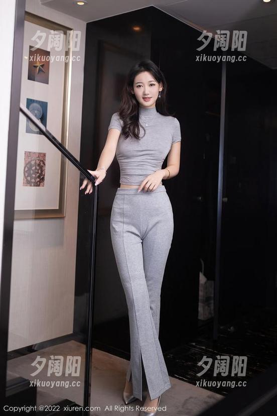 Xiuren秀人网 - 为什么萌白酱的JK写真总是能让我心中涌现出十种情景…实在太有想象力了！