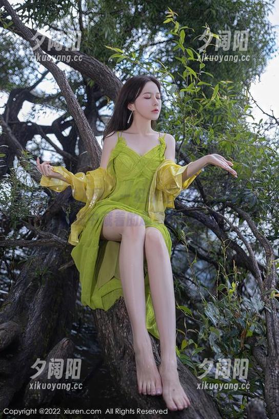 Xiuren秀人网-蛋蛋宝 Xiuren秀人网 - 一组泳装写真,蛋蛋宝的图册中藏着的趣事和小尴尬