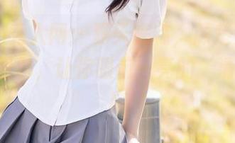 Xiuren秀人网 – 夏天来临，顾楚楚Maily写真图包，让你眼前一亮的‘清凉’瞬间