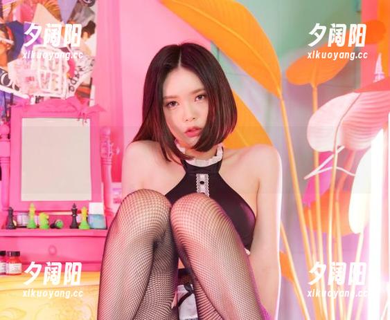 下载这份Yuka(유카)的白珍珠内裤摄影，开启“挑战”新体验
