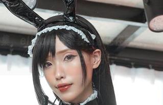 纯白写真集，eliza喵喵来袭！你还在等啥，快下载一份，看她白成诗！