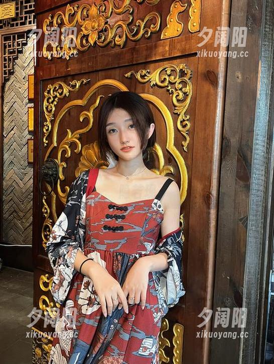 roroki骷髅姬全套图集，白色界限里的若隐若现