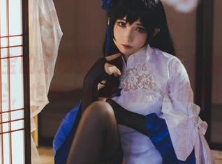 乖乖衣宝的透明女仆分享：有人在清理灰尘，也有人在悄悄清理眼球！