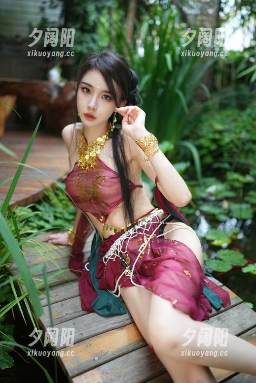 余多多Dudu 私拍无极限,这次余多多Dudu的“特辑皮肤解压”又让我忍不住想摸屏了哈哈。