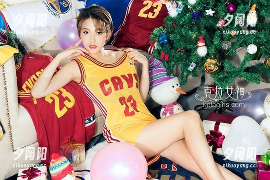 克拉女神 - 打开YOYO的自拍魔法阀门，看看转瞬即逝的美