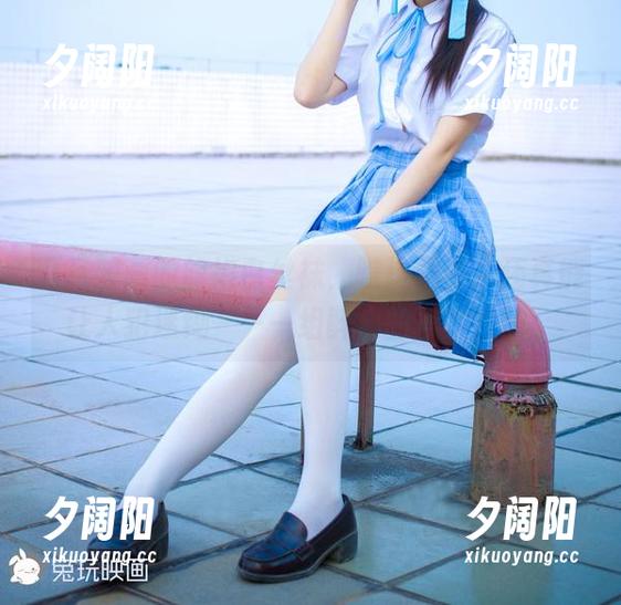兔玩映画的旗袍白丝袜，瞧这优雅，还真能让人犯迷糊——一组醉心的写真套图。