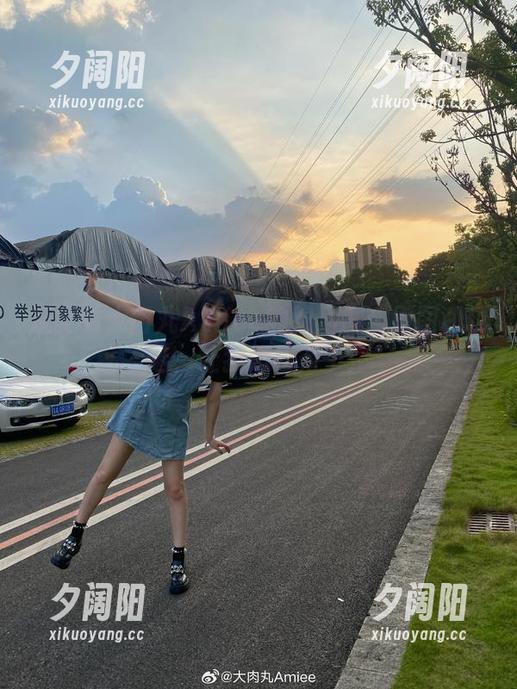 反复看大肉丸Amiee的双马尾：原图和精选，让我思绪万千！