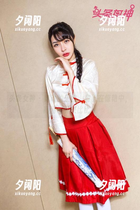 头条女神 - 舞动的王竹，和服在惊艳中，高清写真来比比！