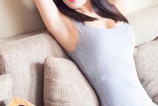 头条女神 – 艾小青圣诞专属照片集：节日气氛里的小乌龙！