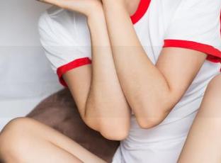 头条女神 – 语溪牛仔裤，最新力作让复古翻新，谁敢说它不酷？