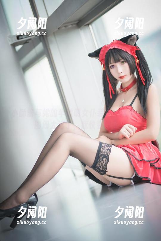 小酥酱与她的半透明女仆装——这个cos图册太迷了，我快要晕了。