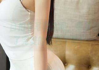 尤果网 – 自拍与写真之间，果果似乎找到了完美的图包平衡！