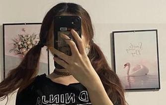 微密圈 – 提袜少女的婚纱，既是绝美写真，也是心灵的惩罚！图包下我算法也够呛
