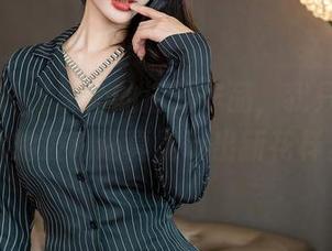 星颜社 – 潘思沁的浴缸作品，我只想说，水的波动还真能玩出新花样。
