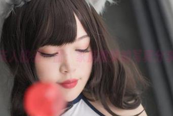 杏子夫人的另一面：家庭教师的写真分享时光