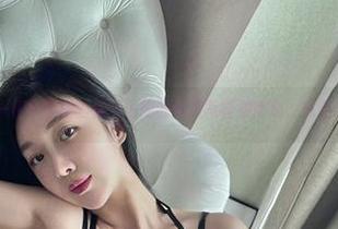微密圈 – 一杯牛奶里的果汁为她的女孩写真集增色，究竟怎么回事？
