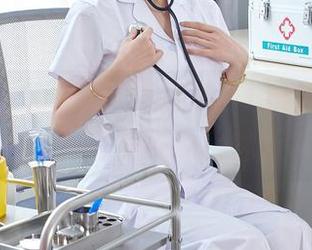 秀人网 – 每一张都想捉牢，lavinia肉肉的嫩白美女私房魅影