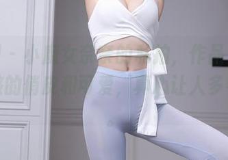 秀人网 – 小魔女奈奈的私拍，作品里充满了女孩的俏皮和可爱，真心让人多看几眼。