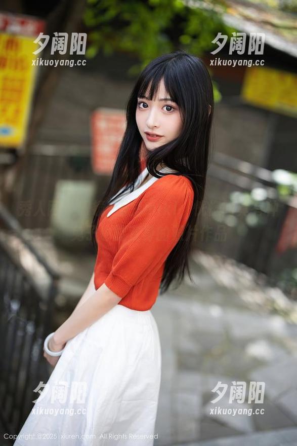 秀人网 - 眼镜+玉兔miki，恍惚间真有种兔子也能变身的照片作品