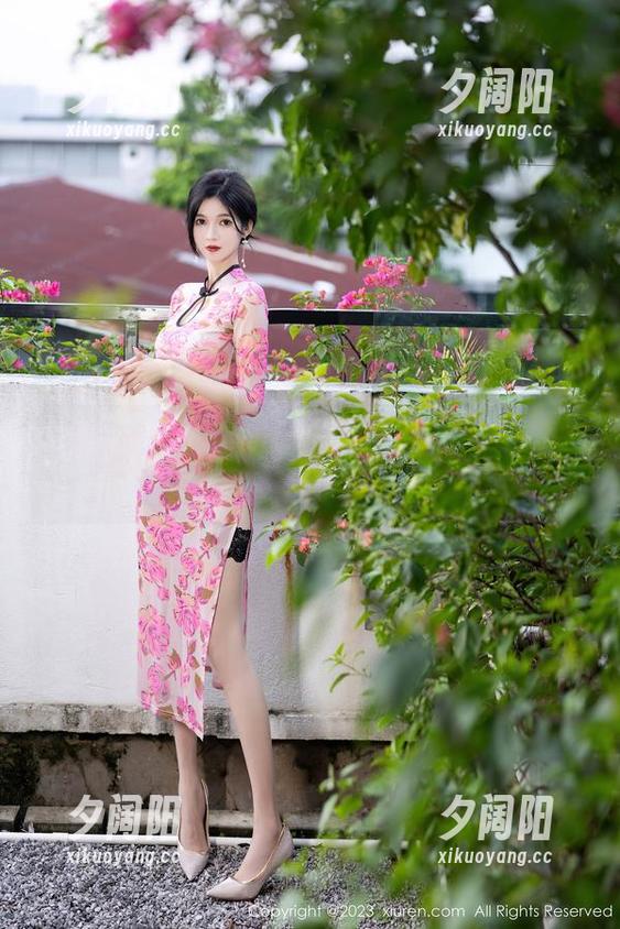 秀人网 - 蛋蛋宝职业装资源，无意间的美好捕捉。