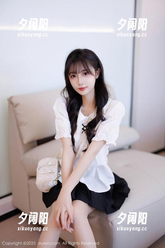 秀人网 - 你以为女王只会姿势？陈大榕的资源图解析深不可测！