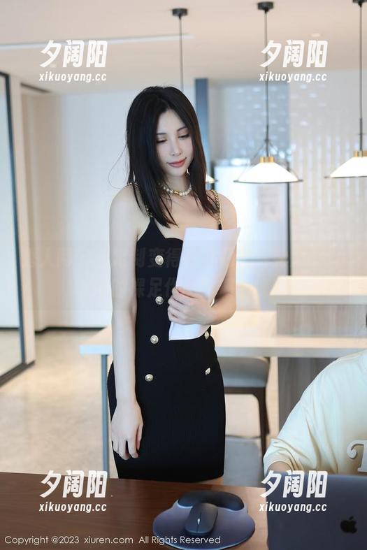 秀人网-雯大王susie 秀人网 - 当定制变得如此私密,雯大王susie的裸足作品震撼上线!