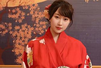 秀人网 – 龙泽美曦：空姐写真，完美套图的背后，无圣光更让人心醉神迷。