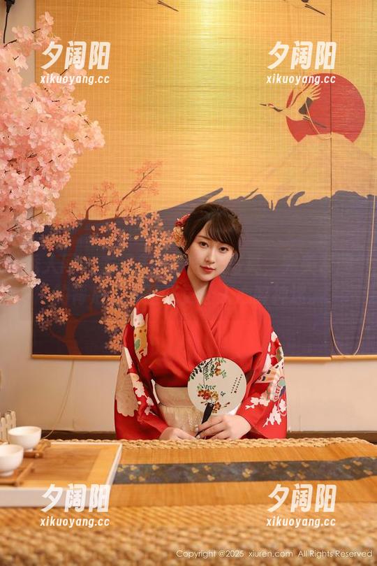 秀人网 - 龙泽美曦：空姐写真，完美套图的背后，无圣光更让人心醉神迷。