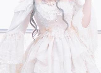 图片里的金鱼yui，Lolita气质悄然浮现