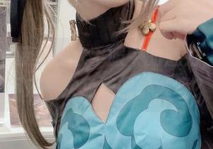 阳炎型小菠萝在水手服中的魅力，为什么不来一次免费的下载呢？