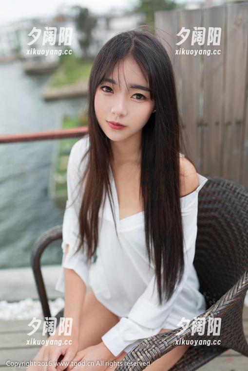 青豆客 - 办公桌角的美昕Yumi：秘书合集里的一道风景