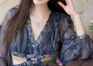 魅妍社 – 糯美子Mini的连体衣写真：一边欣赏一边奇思妙想，噗，想太多了吗？