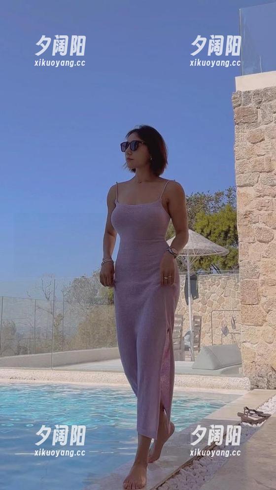 微密圈 - 鹿瑶的图集，见证修女考验之后的美图，这转变……微妙得让人裙摆摇曳。